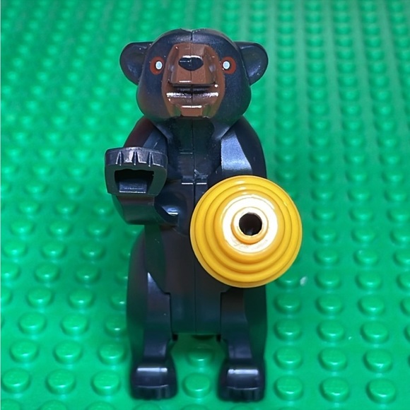 🍯The Honeycomb Bear - Picture 2 of 5